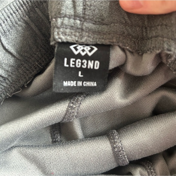 Leg3end size Large mens sweats - Picture 2 of 3